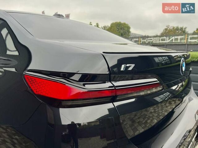 Черный БМВ i7, объемом двигателя 0 л и пробегом 35 тыс. км за 123900 $, фото 40 на Automoto.ua
