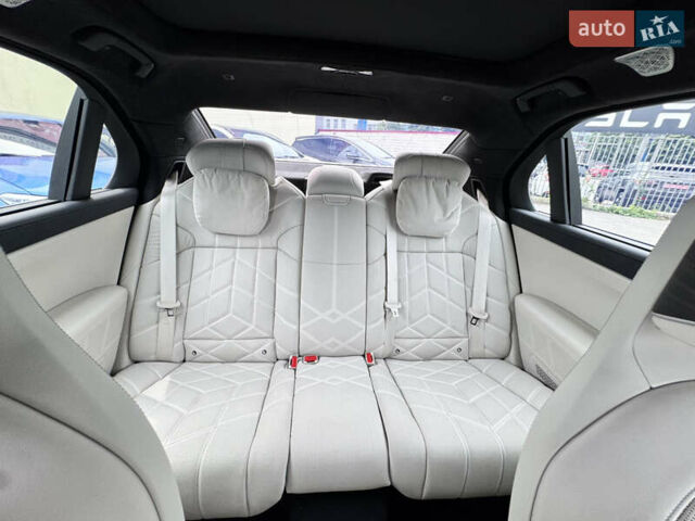 Черный БМВ i7, объемом двигателя 0 л и пробегом 12 тыс. км за 88000 $, фото 24 на Automoto.ua