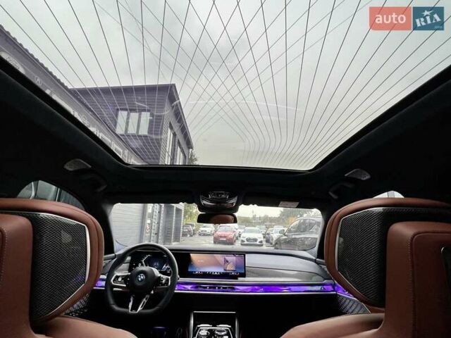 Черный БМВ i7, объемом двигателя 0 л и пробегом 35 тыс. км за 123900 $, фото 66 на Automoto.ua