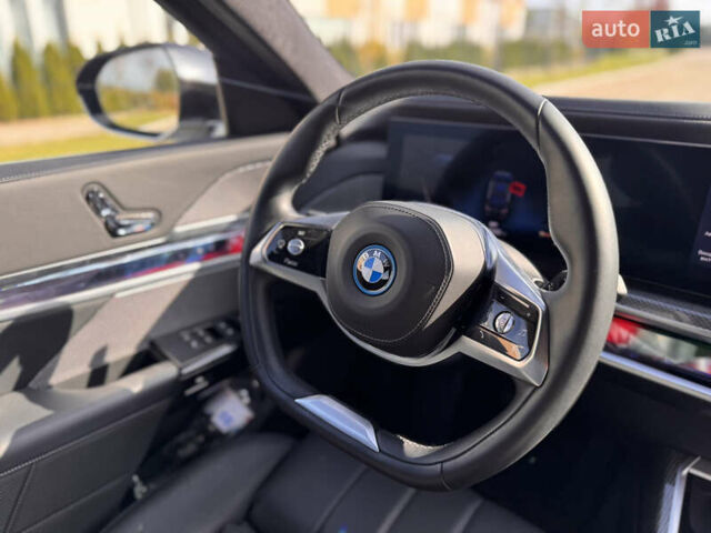Чорний БМВ i7, об'ємом двигуна 0 л та пробігом 55 тис. км за 91500 $, фото 45 на Automoto.ua