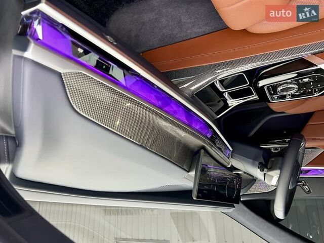 Черный БМВ i7, объемом двигателя 0 л и пробегом 35 тыс. км за 123900 $, фото 60 на Automoto.ua