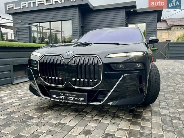 Черный БМВ i7, объемом двигателя 0 л и пробегом 35 тыс. км за 123900 $, фото 115 на Automoto.ua