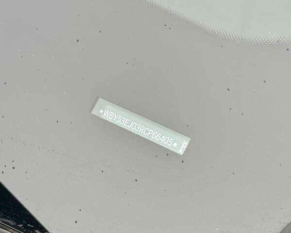 Черный БМВ i7, объемом двигателя 0 л и пробегом 22 тыс. км за 92000 $, фото 17 на Automoto.ua