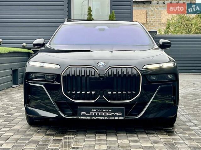 Черный БМВ i7, объемом двигателя 0 л и пробегом 35 тыс. км за 123900 $, фото 1 на Automoto.ua