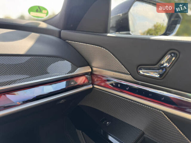 Чорний БМВ i7, об'ємом двигуна 0 л та пробігом 55 тис. км за 91500 $, фото 62 на Automoto.ua