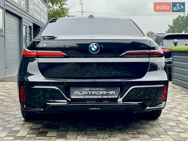 Черный БМВ i7, объемом двигателя 0 л и пробегом 35 тыс. км за 123900 $, фото 8 на Automoto.ua