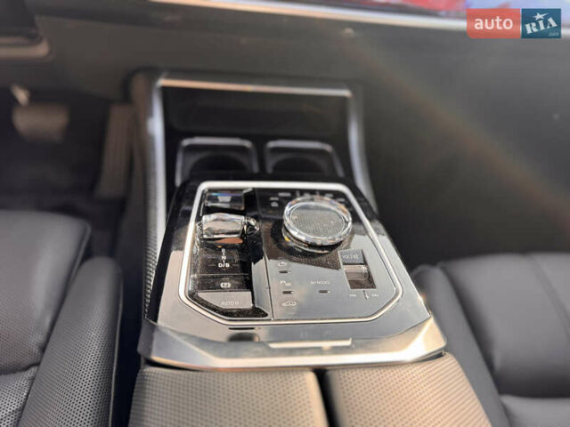 Чорний БМВ i7, об'ємом двигуна 0 л та пробігом 55 тис. км за 91500 $, фото 20 на Automoto.ua