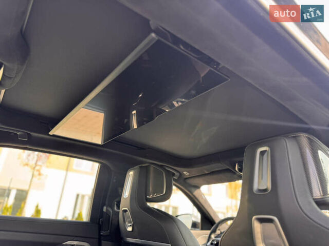 Чорний БМВ i7, об'ємом двигуна 0 л та пробігом 55 тис. км за 91500 $, фото 35 на Automoto.ua