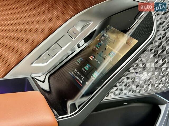 Черный БМВ i7, объемом двигателя 0 л и пробегом 35 тыс. км за 123900 $, фото 32 на Automoto.ua