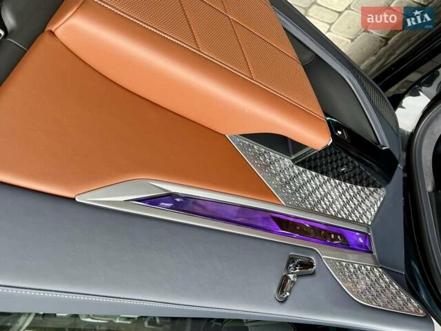 Черный БМВ i7, объемом двигателя 0 л и пробегом 35 тыс. км за 123900 $, фото 57 на Automoto.ua