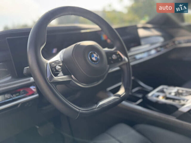 Чорний БМВ i7, об'ємом двигуна 0 л та пробігом 55 тис. км за 91500 $, фото 17 на Automoto.ua