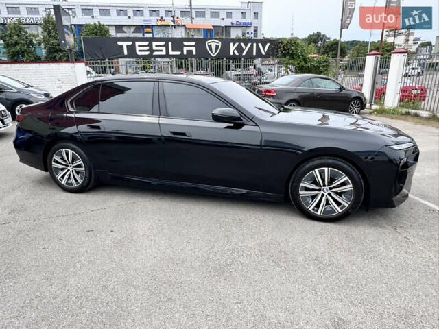 Черный БМВ i7, объемом двигателя 0 л и пробегом 12 тыс. км за 88000 $, фото 5 на Automoto.ua