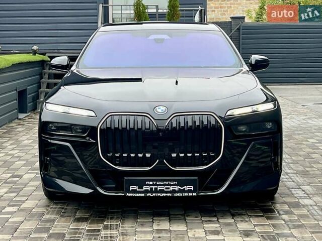 Черный БМВ i7, объемом двигателя 0 л и пробегом 35 тыс. км за 123900 $, фото 2 на Automoto.ua