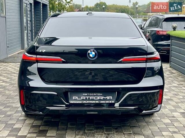 Черный БМВ i7, объемом двигателя 0 л и пробегом 35 тыс. км за 123900 $, фото 9 на Automoto.ua