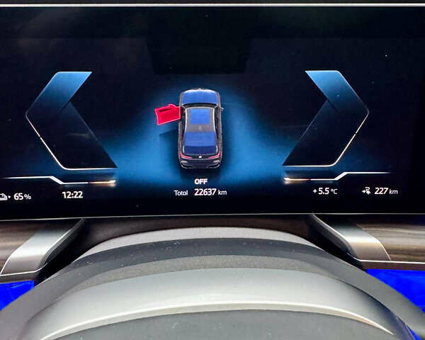 Черный БМВ i7, объемом двигателя 0 л и пробегом 22 тыс. км за 92000 $, фото 22 на Automoto.ua