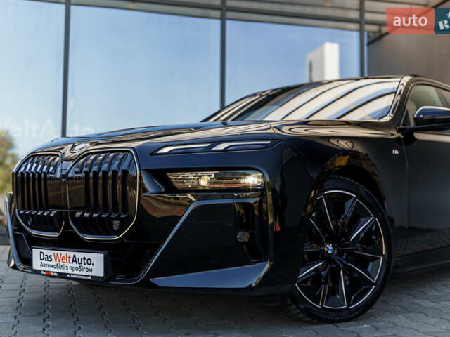 Черный БМВ i7, объемом двигателя 0 л и пробегом 20 тыс. км за 79900 $, фото 7 на Automoto.ua