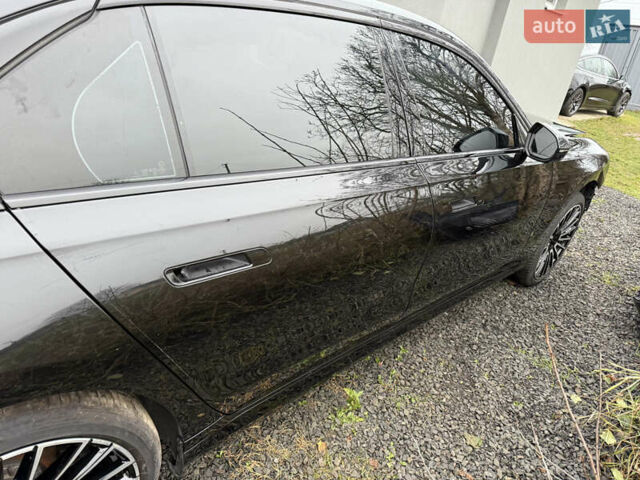 Черный БМВ i7, объемом двигателя 0 л и пробегом 21 тыс. км за 57000 $, фото 2 на Automoto.ua