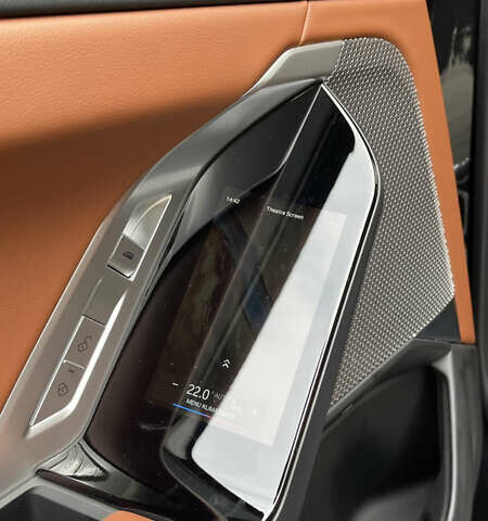 Чорний БМВ i7, об'ємом двигуна 0 л та пробігом 27 тис. км за 105000 $, фото 29 на Automoto.ua