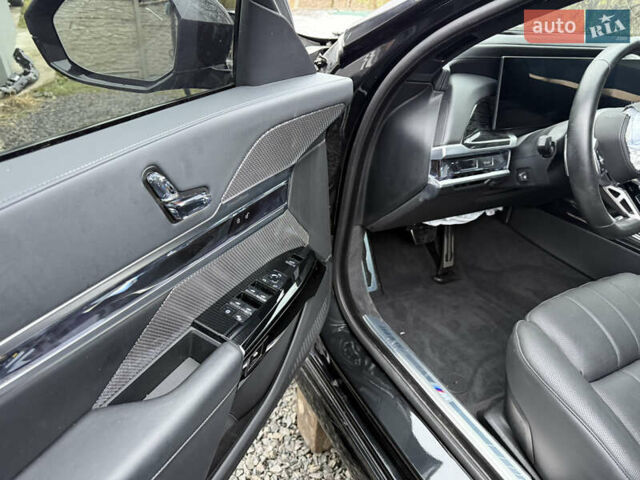 Черный БМВ i7, объемом двигателя 0 л и пробегом 21 тыс. км за 57000 $, фото 21 на Automoto.ua