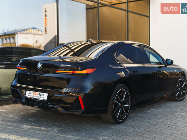 Черный БМВ i7, объемом двигателя 0 л и пробегом 20 тыс. км за 79900 $, фото 9 на Automoto.ua