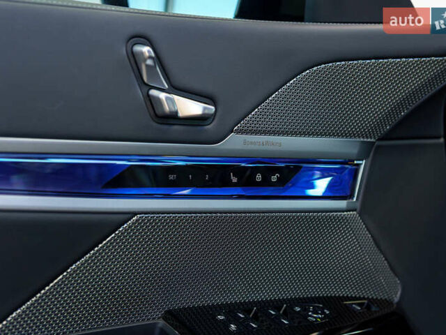 Черный БМВ i7, объемом двигателя 0 л и пробегом 20 тыс. км за 79900 $, фото 32 на Automoto.ua