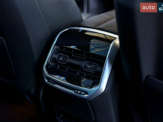 Черный БМВ i7, объемом двигателя 0 л и пробегом 20 тыс. км за 79900 $, фото 61 на Automoto.ua