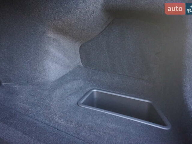 Черный БМВ i7, объемом двигателя 0 л и пробегом 27 тыс. км за 85000 $, фото 59 на Automoto.ua