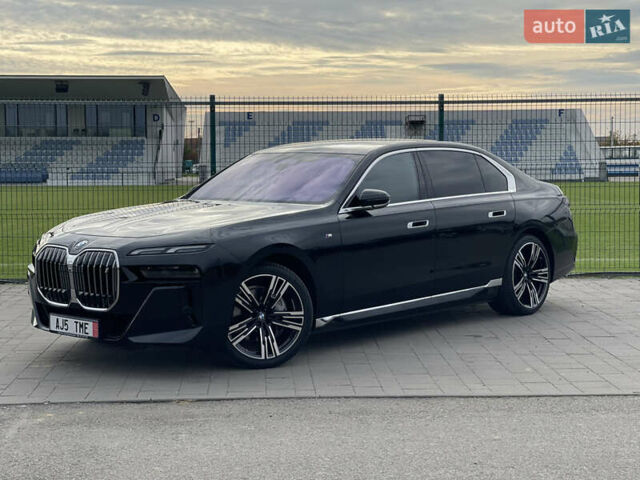 Чорний БМВ i7, об'ємом двигуна 0 л та пробігом 27 тис. км за 105000 $, фото 4 на Automoto.ua