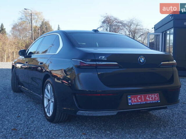 Черный БМВ i7, объемом двигателя 0 л и пробегом 27 тыс. км за 85000 $, фото 8 на Automoto.ua