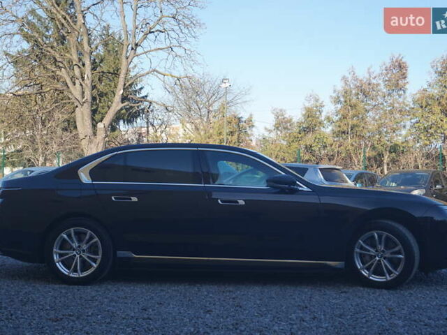 Черный БМВ i7, объемом двигателя 0 л и пробегом 27 тыс. км за 85000 $, фото 5 на Automoto.ua