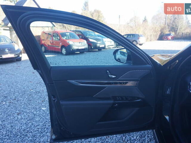 Черный БМВ i7, объемом двигателя 0 л и пробегом 27 тыс. км за 85000 $, фото 25 на Automoto.ua