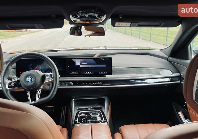 Чорний БМВ i7, об'ємом двигуна 0 л та пробігом 27 тис. км за 105000 $, фото 33 на Automoto.ua
