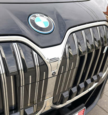 Чорний БМВ i7, об'ємом двигуна 0 л та пробігом 27 тис. км за 105000 $, фото 10 на Automoto.ua