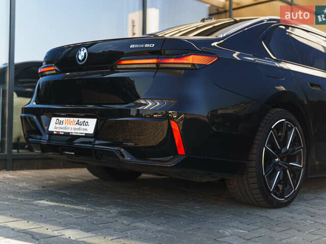 Черный БМВ i7, объемом двигателя 0 л и пробегом 20 тыс. км за 79900 $, фото 12 на Automoto.ua