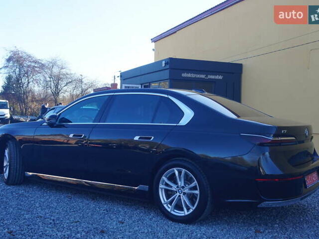 Черный БМВ i7, объемом двигателя 0 л и пробегом 27 тыс. км за 85000 $, фото 9 на Automoto.ua