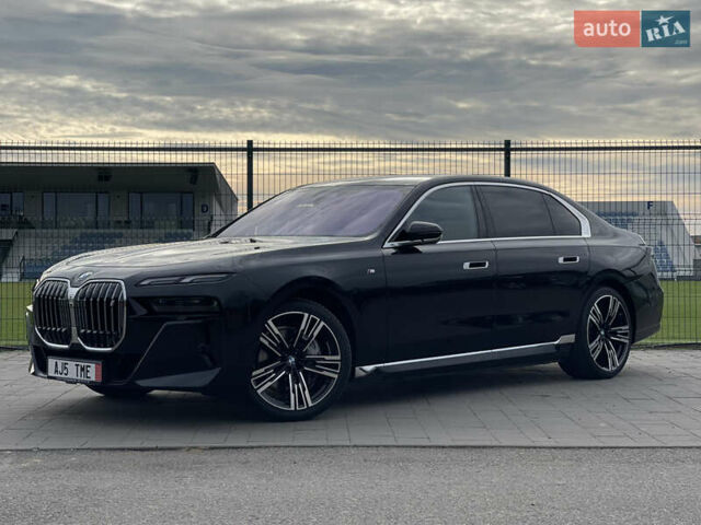 Чорний БМВ i7, об'ємом двигуна 0 л та пробігом 27 тис. км за 105000 $, фото 5 на Automoto.ua
