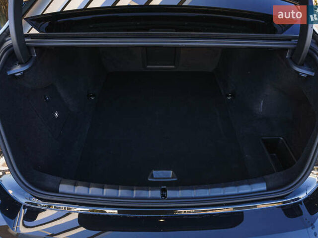 Черный БМВ i7, объемом двигателя 0 л и пробегом 20 тыс. км за 79900 $, фото 73 на Automoto.ua