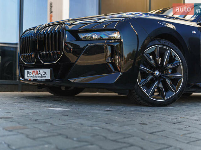 Черный БМВ i7, объемом двигателя 0 л и пробегом 20 тыс. км за 79900 $, фото 6 на Automoto.ua
