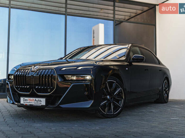 Черный БМВ i7, объемом двигателя 0 л и пробегом 20 тыс. км за 79900 $, фото 2 на Automoto.ua