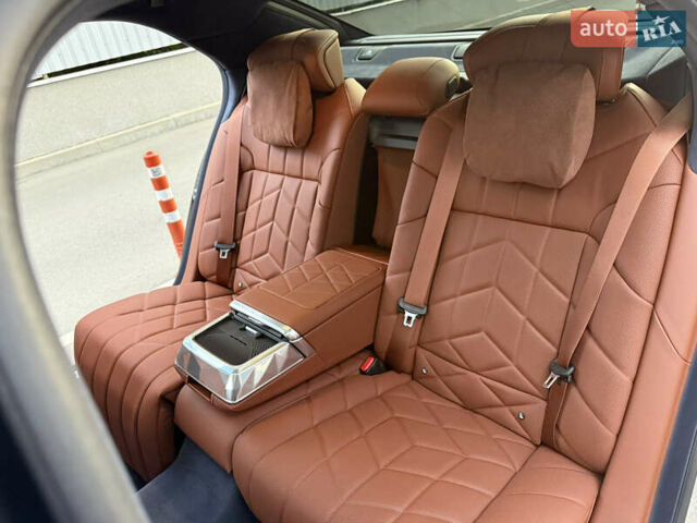 Черный БМВ i7, объемом двигателя 0 л и пробегом 1 тыс. км за 190000 $, фото 57 на Automoto.ua