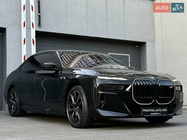 Черный БМВ i7, объемом двигателя 0 л и пробегом 1 тыс. км за 190000 $, фото 12 на Automoto.ua