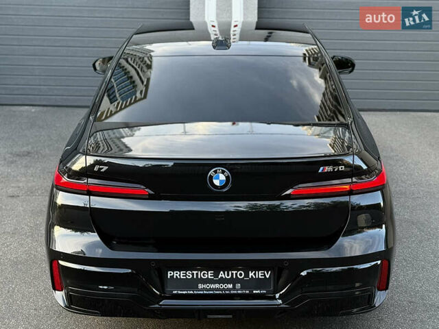 Черный БМВ i7, объемом двигателя 0 л и пробегом 1 тыс. км за 190000 $, фото 19 на Automoto.ua
