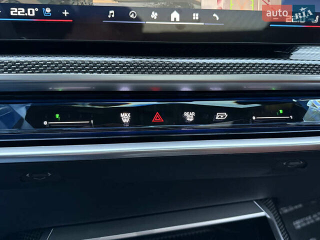 Черный БМВ i7, объемом двигателя 0 л и пробегом 1 тыс. км за 190000 $, фото 102 на Automoto.ua