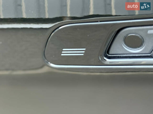 Черный БМВ i7, объемом двигателя 0 л и пробегом 1 тыс. км за 190000 $, фото 45 на Automoto.ua