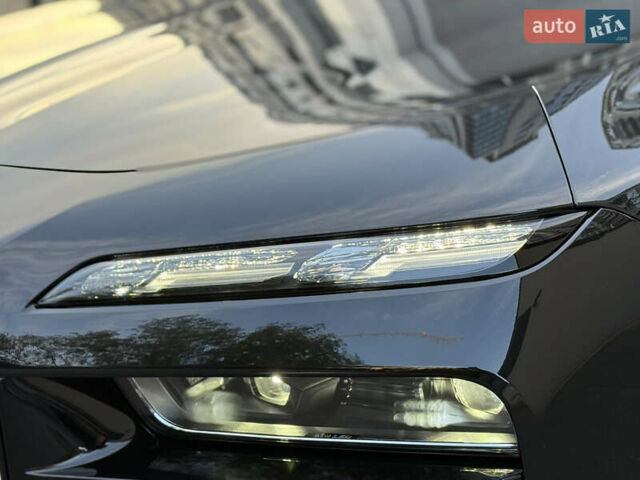 Черный БМВ i7, объемом двигателя 0 л и пробегом 1 тыс. км за 190000 $, фото 37 на Automoto.ua