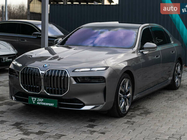 БМВ i7, объемом двигателя 0 л и пробегом 76 тыс. км за 95555 $, фото 4 на Automoto.ua