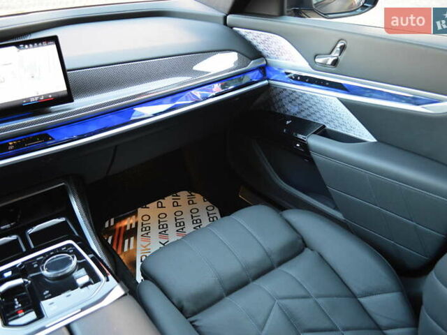 БМВ i7, объемом двигателя 0 л и пробегом 12 тыс. км за 109900 $, фото 44 на Automoto.ua