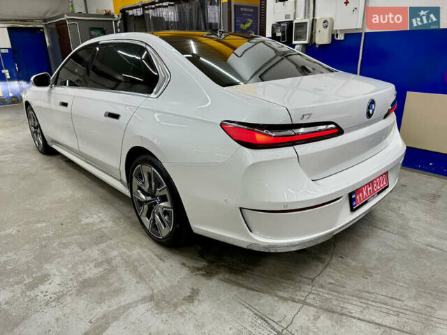 БМВ i7, объемом двигателя 0 л и пробегом 20 тыс. км за 93399 $, фото 6 на Automoto.ua