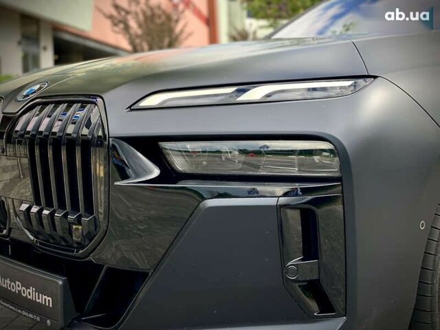 БМВ i7, объемом двигателя 0 л и пробегом 58 тыс. км за 93000 $, фото 12 на Automoto.ua