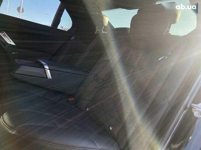 БМВ i7, объемом двигателя 0 л и пробегом 63 тыс. км за 86000 $, фото 28 на Automoto.ua